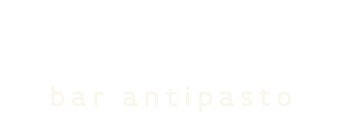 Logo blanc du restaurant Va Bene, membre du programme Montre ton badge.