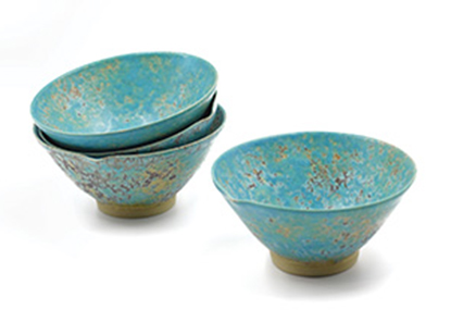 Small blue bowls